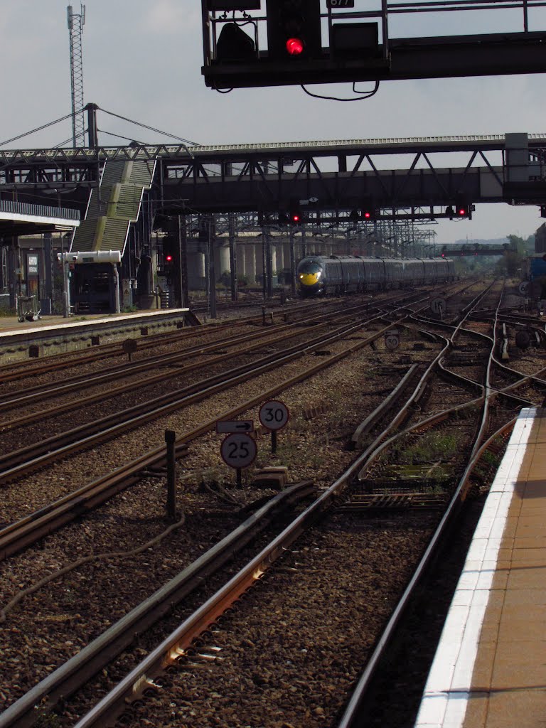 Javelin Train Leaves Ashford International Station by wiggyretired