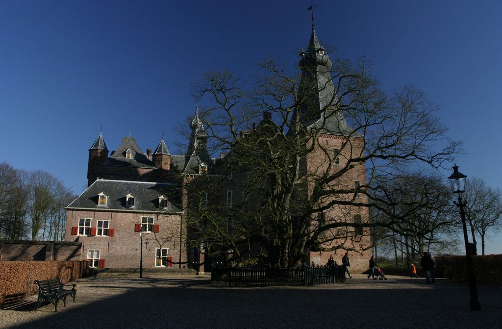 Kasteel Doorwerth by jonahchuang