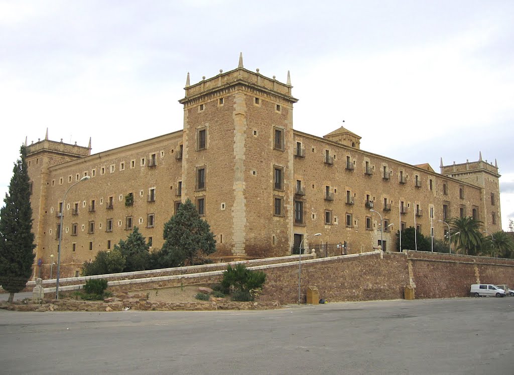 Monestir de Santa Maria by marathoniano