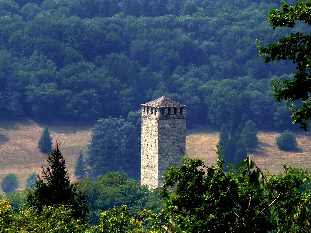 Torre del Buccione (NO) by Ilda Casati