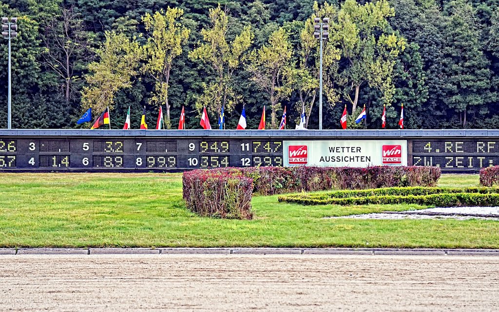 Gelsenkirchen / Trabrennbahn - Infotafel by Cityfotograph