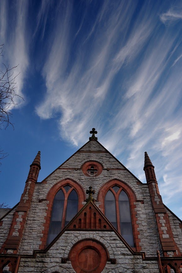 Clouds over the temple by torobala