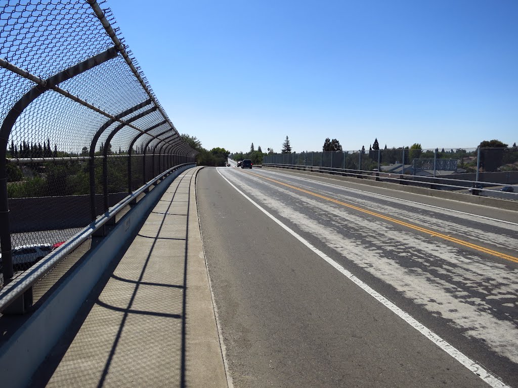 Routier Rd. overpass looking south. by VasMan