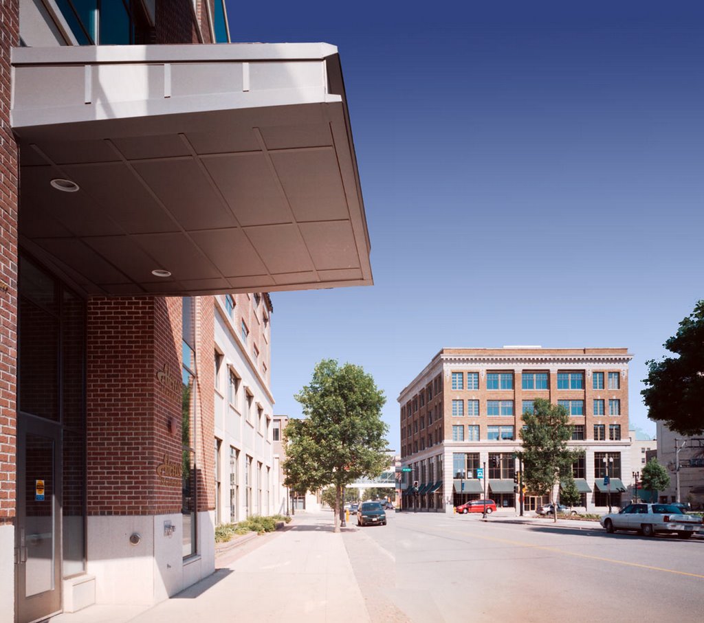 Grand Forks Corporate Center by JLG Architects