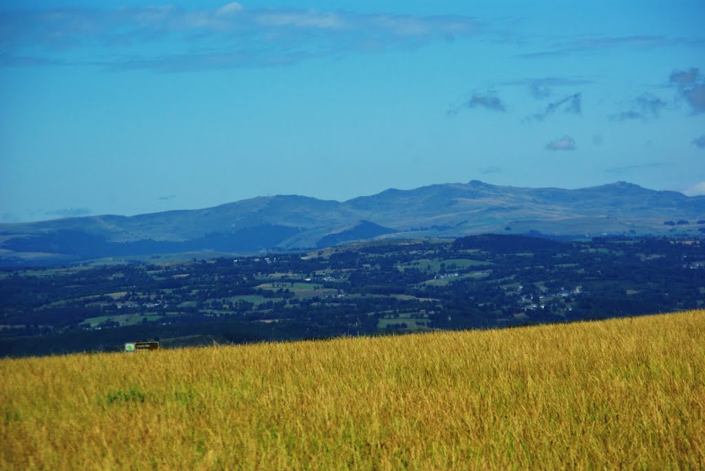 Plomb du Cantal depuis le sud by JLS1964