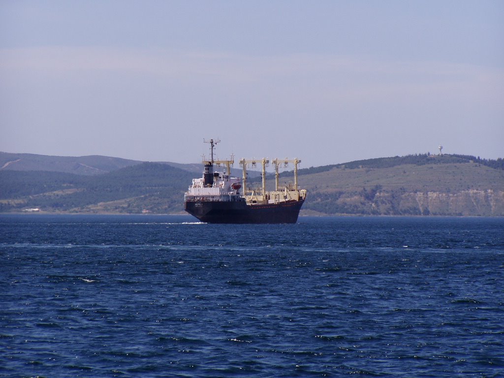 Çanakkale Boğazı by Y.Ö.Aslan