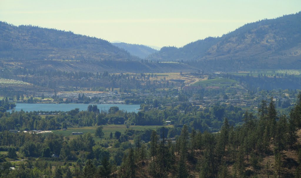 Tuc-El-Nuit Lake And The Surrounding Valley Near Oliver BC Sep '12 by David Cure-Hryciuk