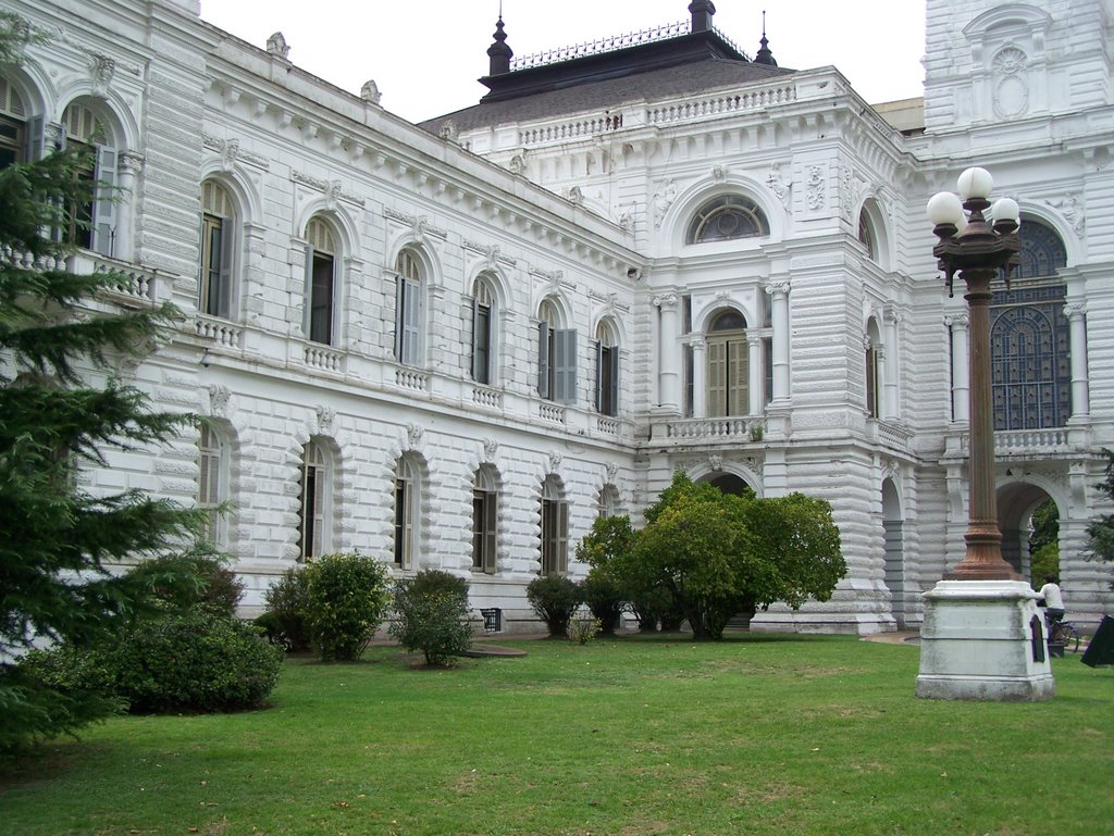 Palacio Municipal de La Plata - Argentina by yoti