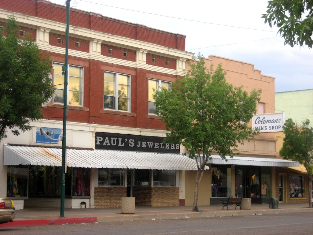 Paul's Jewelers, Douglas, Arizona by J.gumby.BOURRET