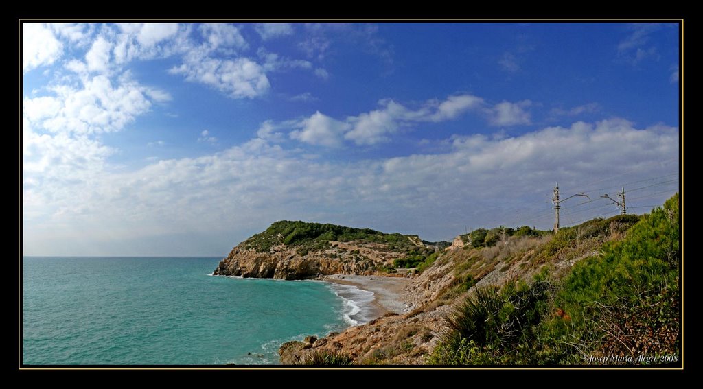 Playas de Sitges - Platja de l'Home mort by Josep Maria Alegre