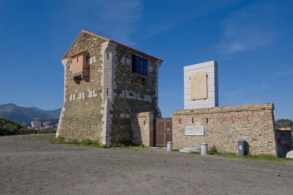 Port-Vendres, le, fort Mailly by Gérard Roland