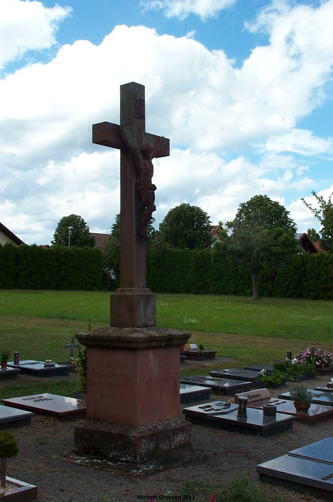 Hochkreuz in Essingen by Michael Ohmsen