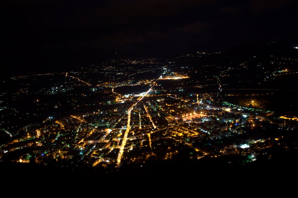 Cassino di notte by longdistancer