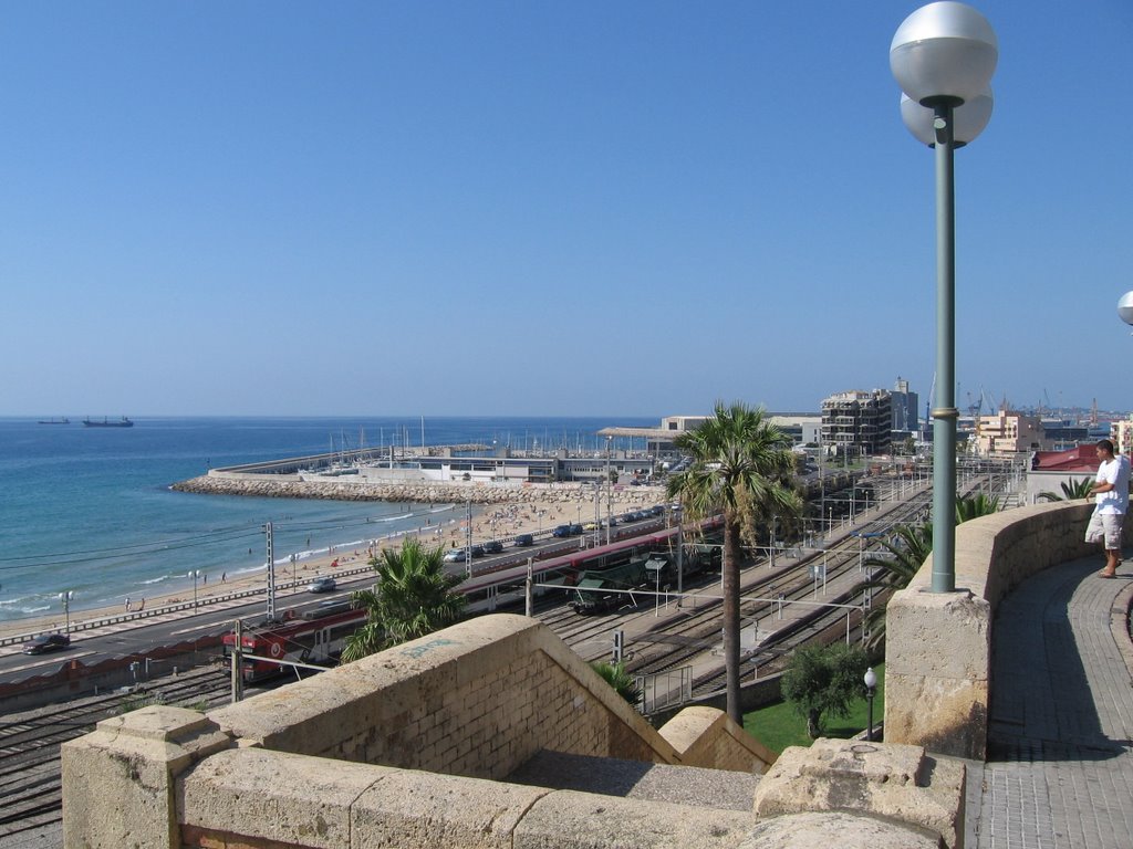 Tarragona beach by Erglis V