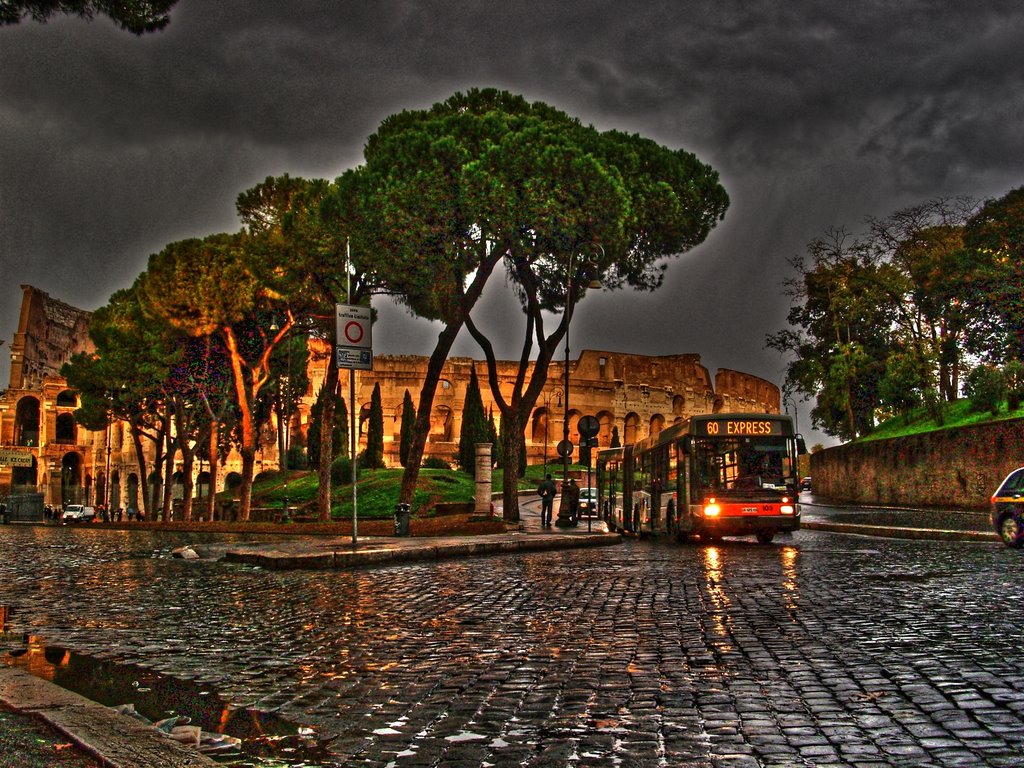 Colosseo by rapdra