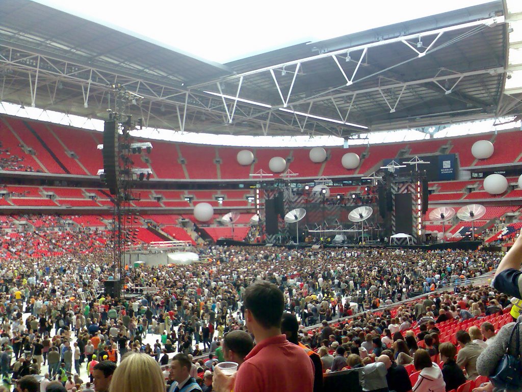 Muse Wembley Stadium June 2007 2 by darrenwatkins