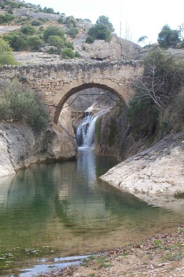 Puente en El Huergo by R.MARTIN