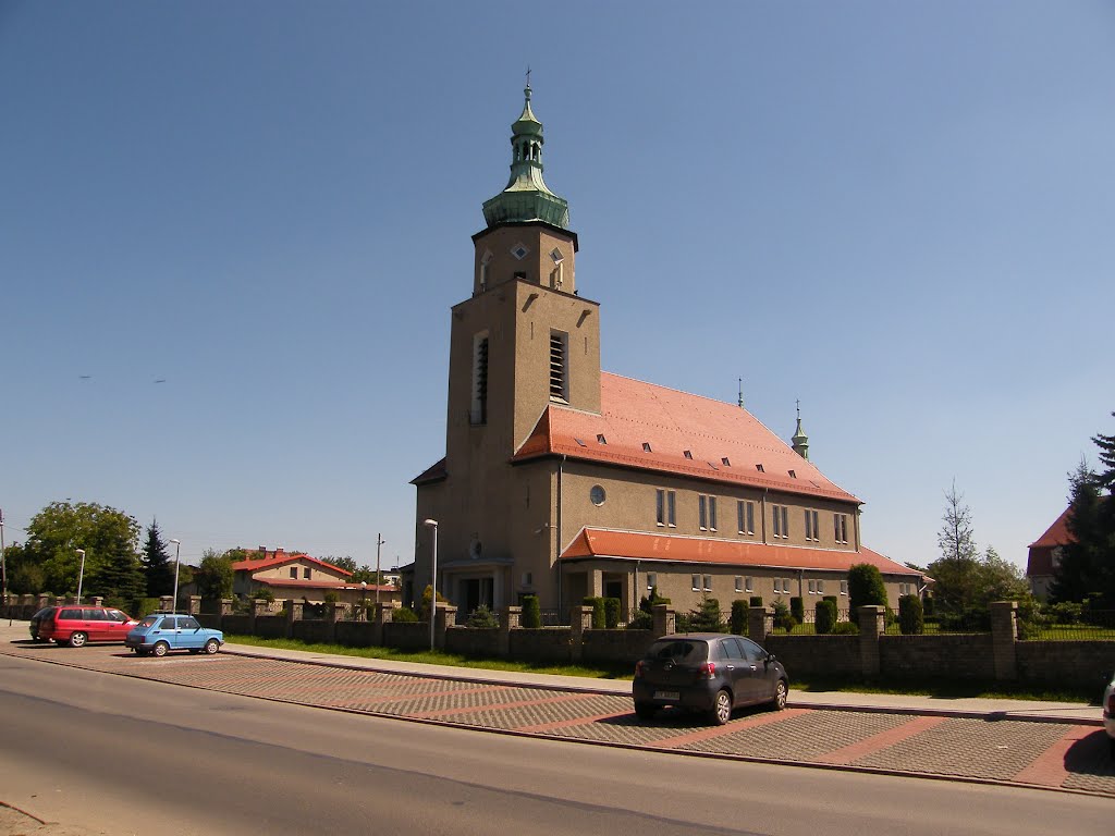 Bytom / Stolarzowice - Parafia pw. Chrystusa Króla wybudowany 22 września 1929 r. by Merykan