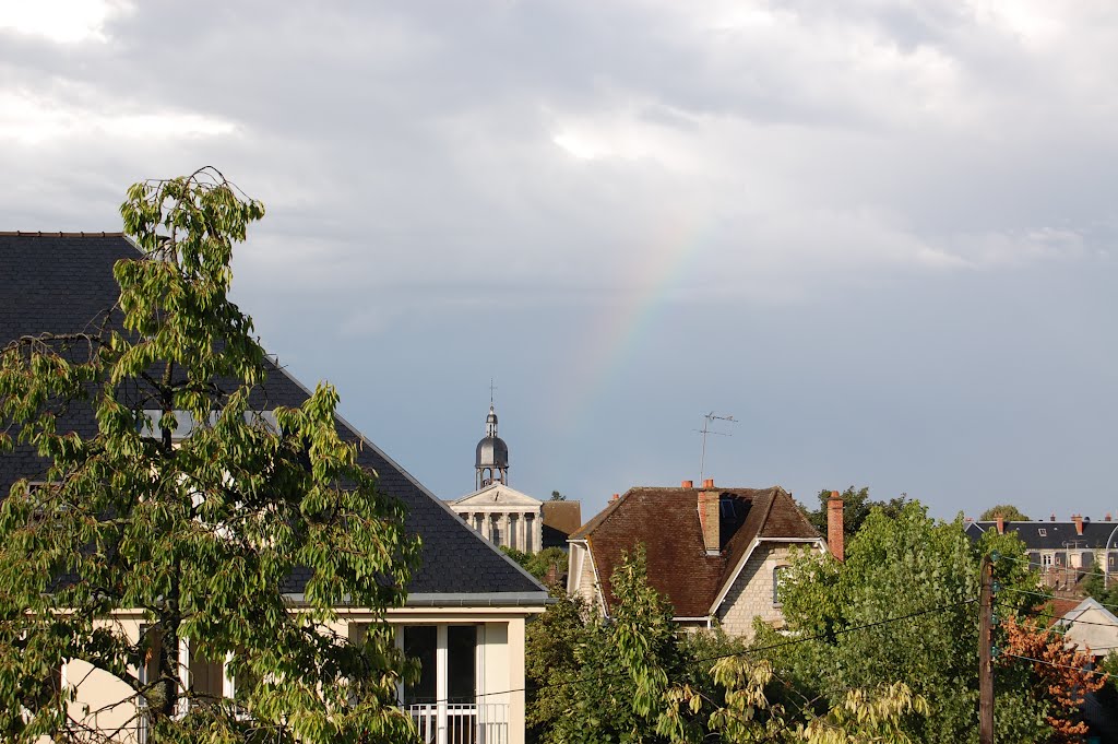 Arc en ciel sur Troyes - RT by STORM CHASER 10 - RAGOT Thomas