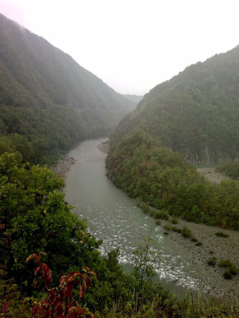 Fiume Trebbia by Piero Crosia