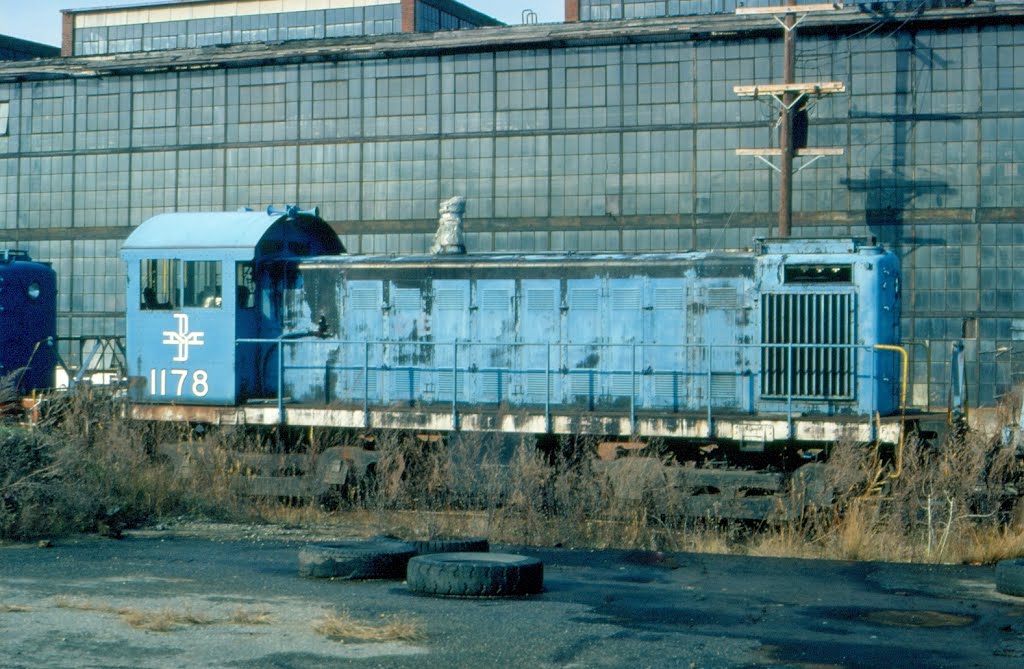 Boston and Maine Railroad Alco S3 No. 1178 at North Billerica, MA by Scotch Canadian