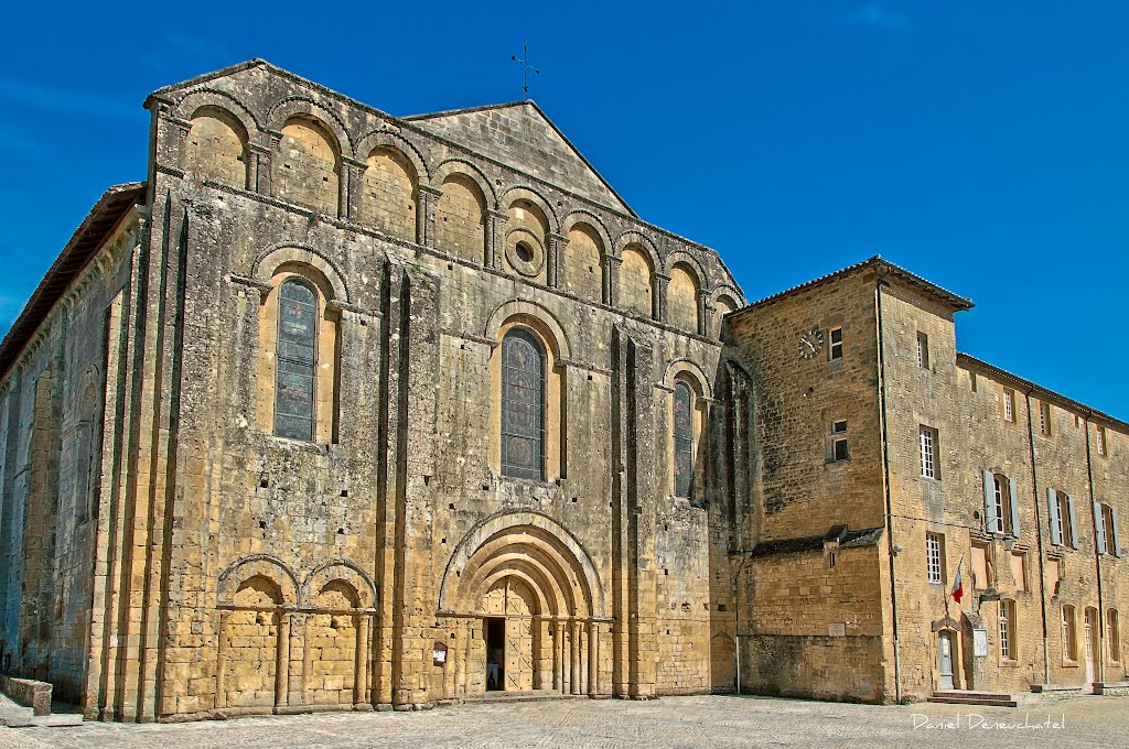 Eglise de Buisson de Cadouin by DanielD_37