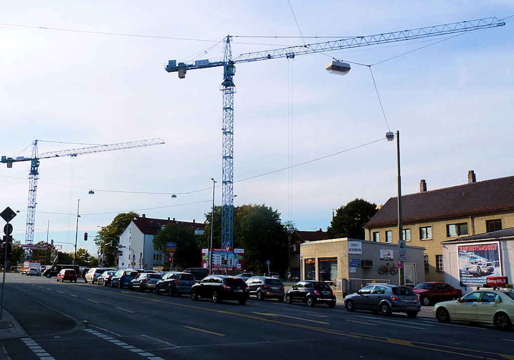 Früher Abend/ Bodenseestraße in Pasing (München - 02.10.2012) by Bruder-Williams