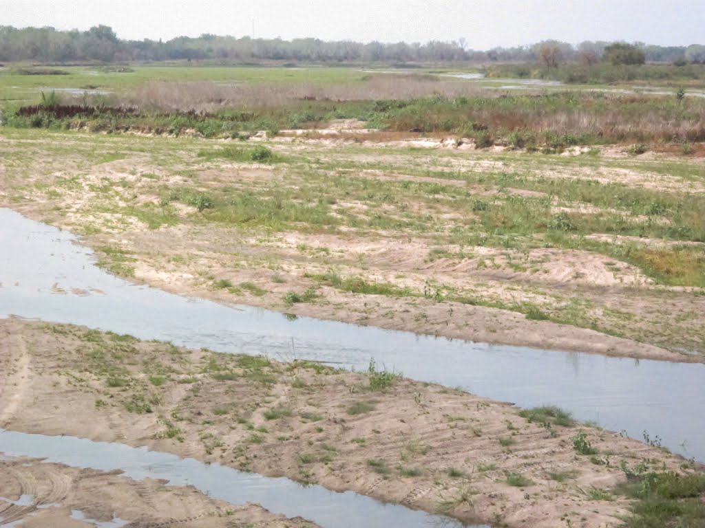 Platte River Survey: Hamilton County Line, low flow by Malmoea