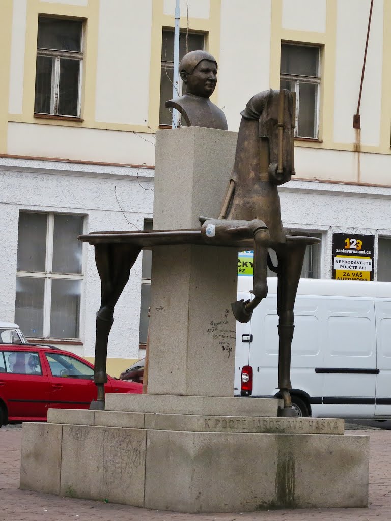 Jaroslav Hasek Statue by men1000