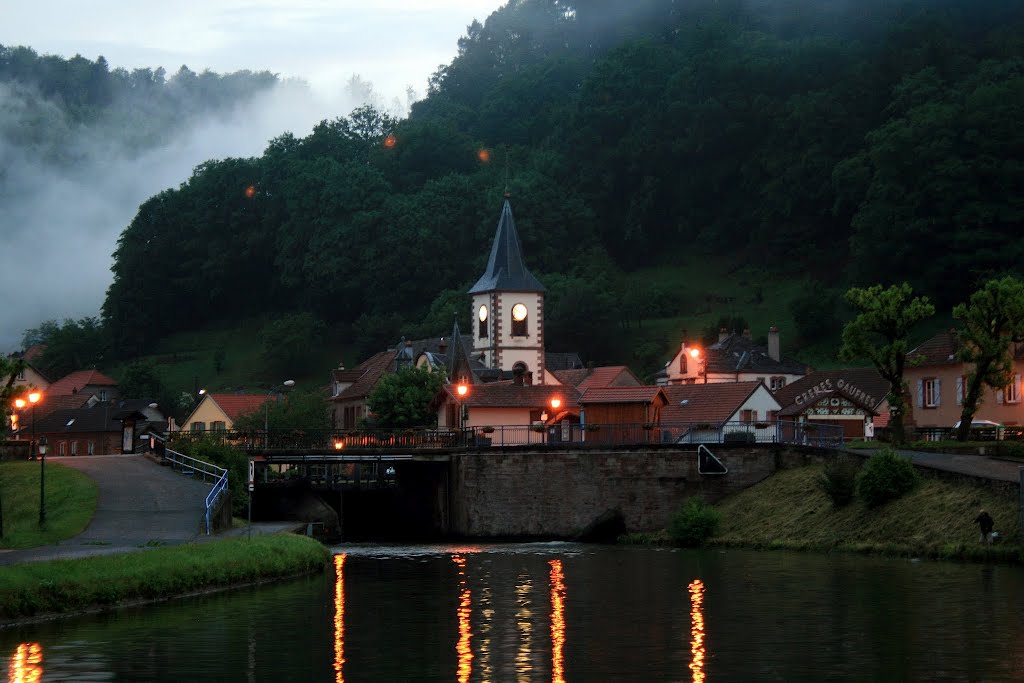 Lutzelbourg ... nach dem Wolkenbruch by Lothar Reeg