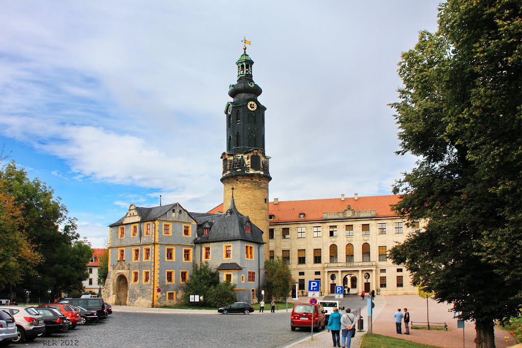 Weimar, Stadtschloss mit "Bastille" und Hausmannsturm by Mecklenburg pro Panoramio