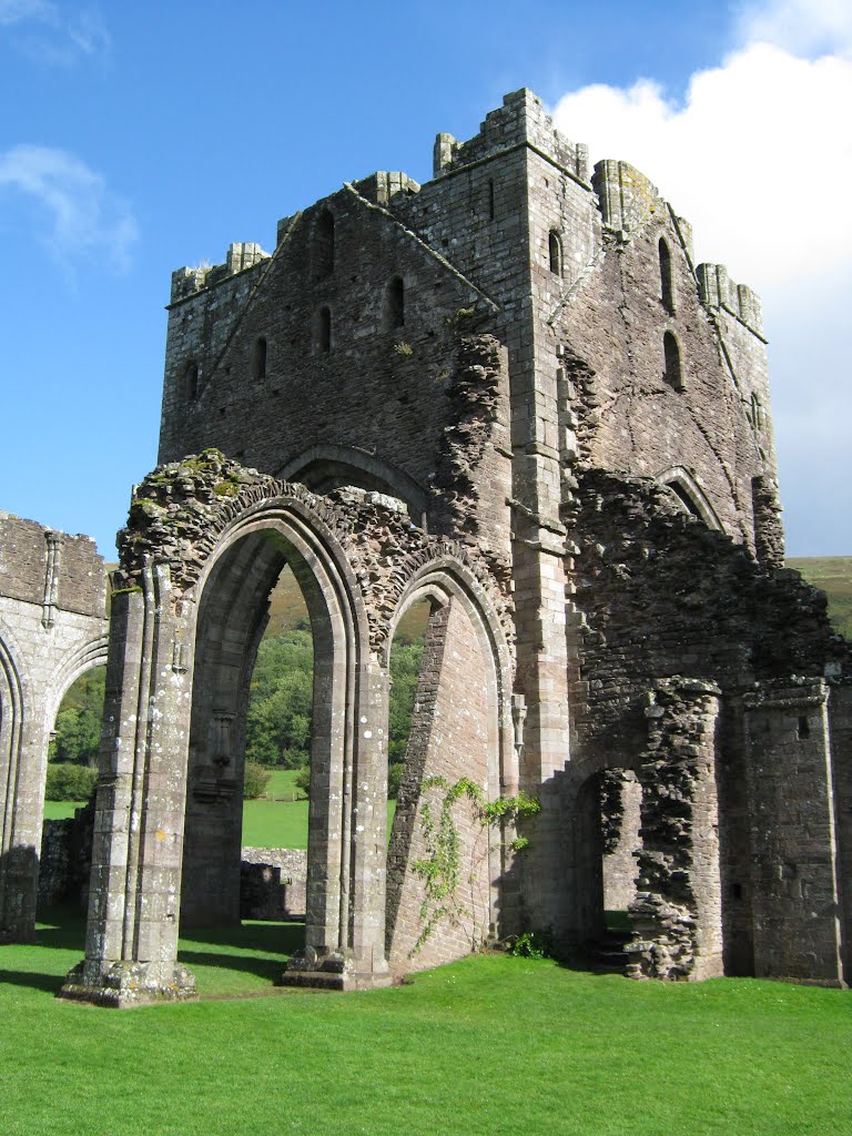 Llanthony Priory. by Bob&Anne Powell