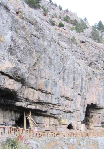 Seydişehir Tınaztepe Mağrası (Konya'da Alternatif Turizm Uygulama Alanlarının E-Haritası Projesi) by Konyada Alternatif T…