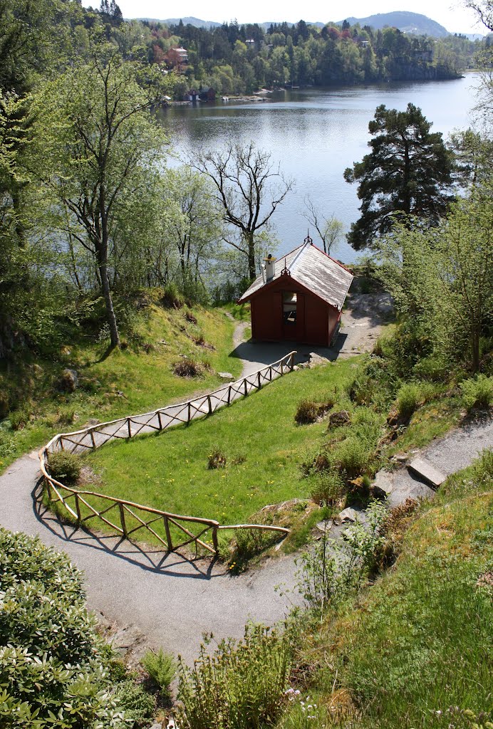 Looking down at komponisthytten by Mona Lygre