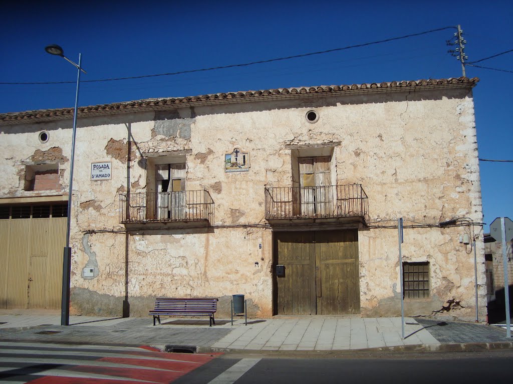 Antigua Posada de Amado, camino real, carretera de Cabanes, Castellón by Juan Emilio Prades Bel