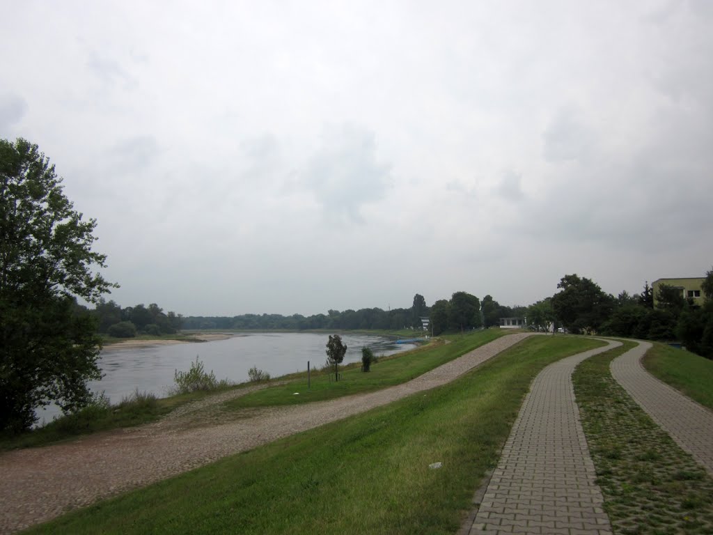 Elbe near Dessau, Sachsen-Anhalt, Germany by Maarten Sepp