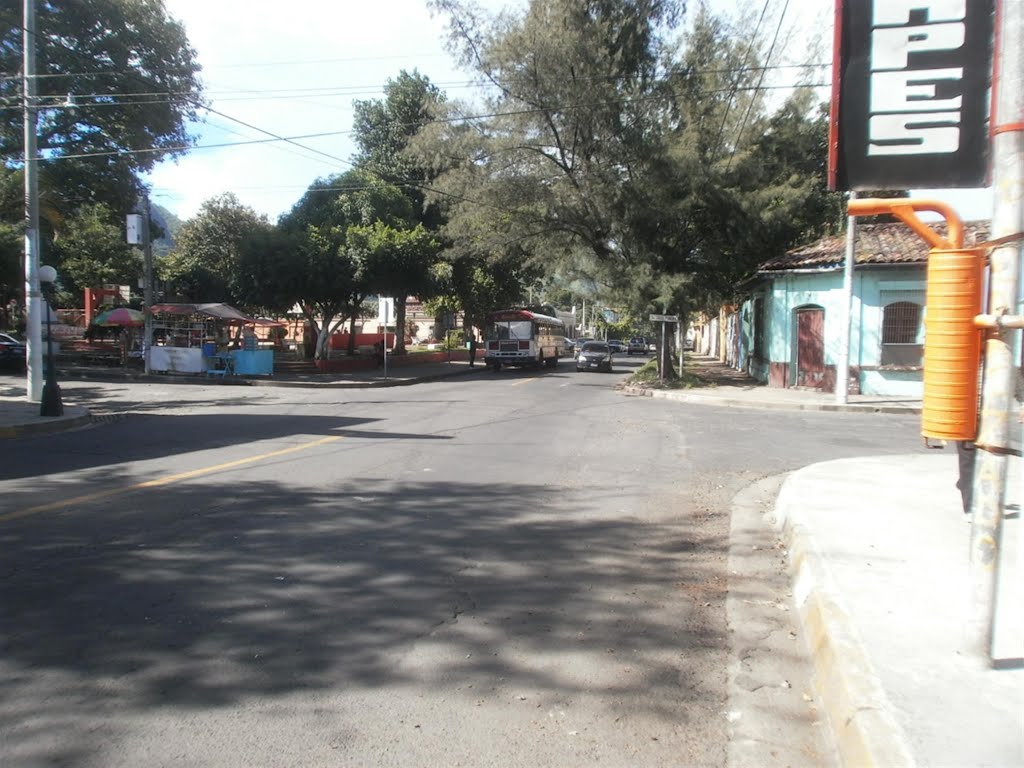 Vista al norte sobre ave fray felipe by willbarillas