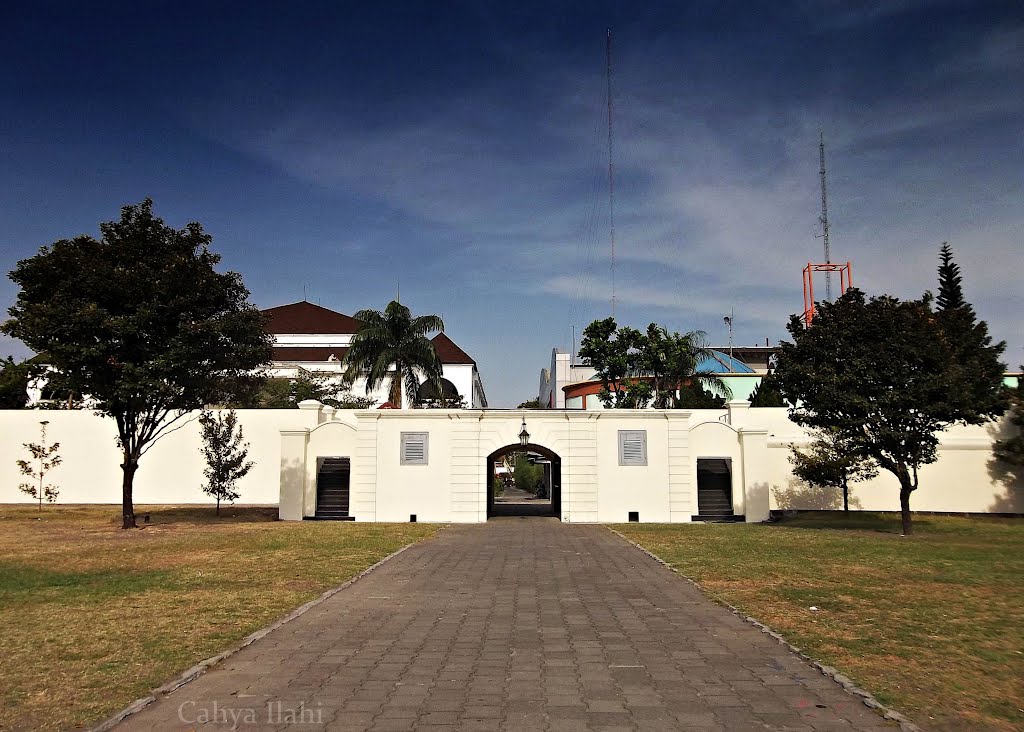 Benteng Belakang | Youtube/Cahya Ilahi by cahill kece