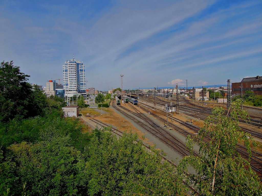 Olomoucké vlakové nádraží & Olomouc train station by Mila Rosen