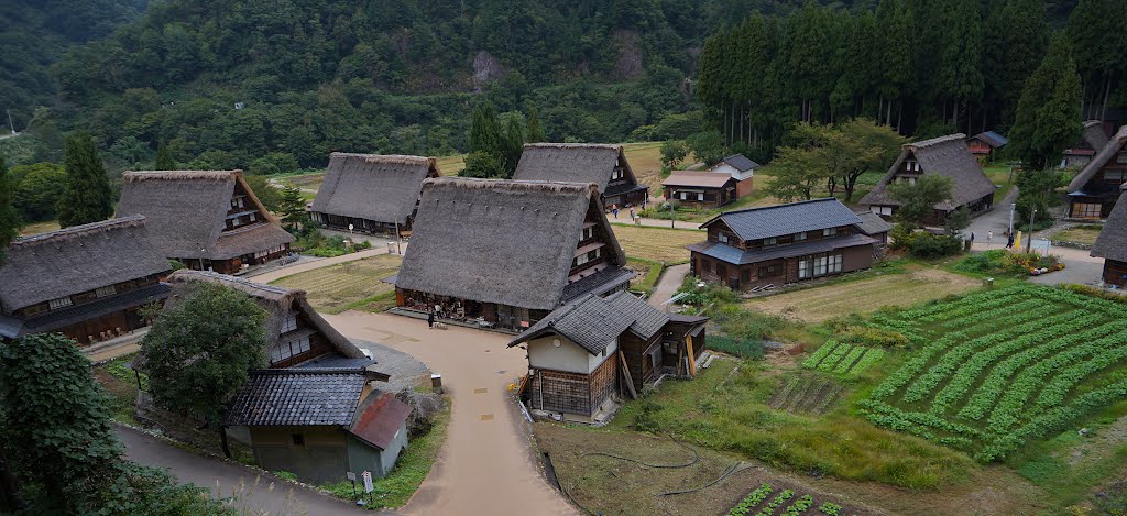 五箇山 世界遺産 Gokayama, World heritage site by Gwendolen Grandcourt