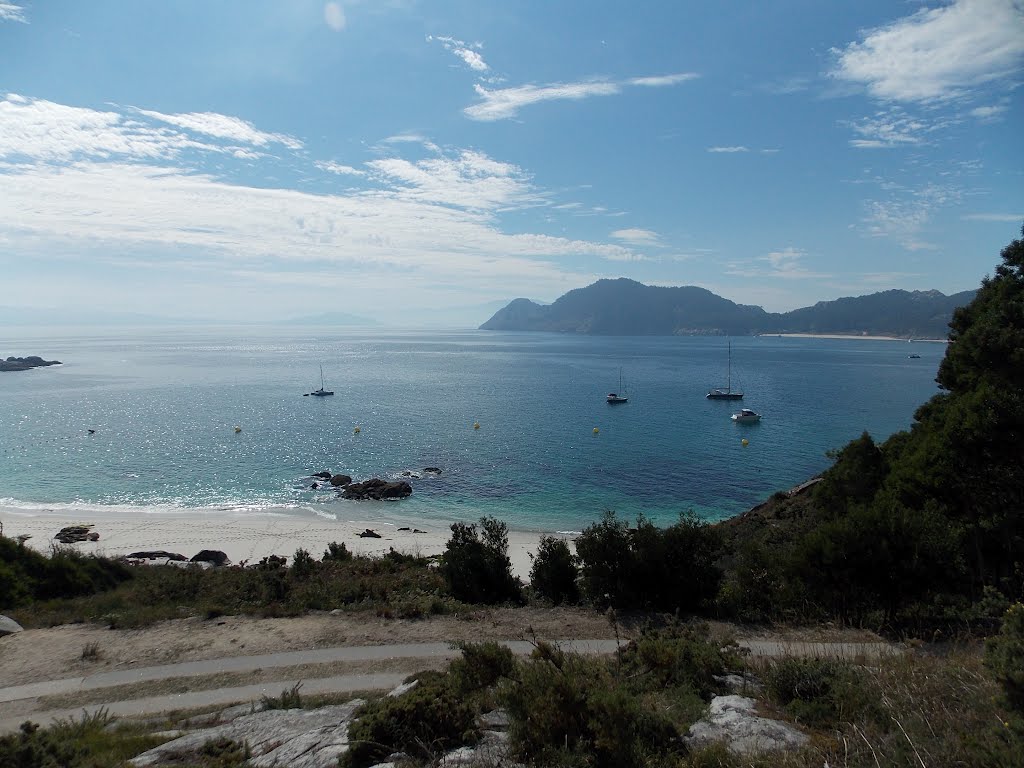 Vista de la Isla de San Martiño desde las Islas Cies, Vigo,Pontevedra.España.(Estepa32). by Estepa32