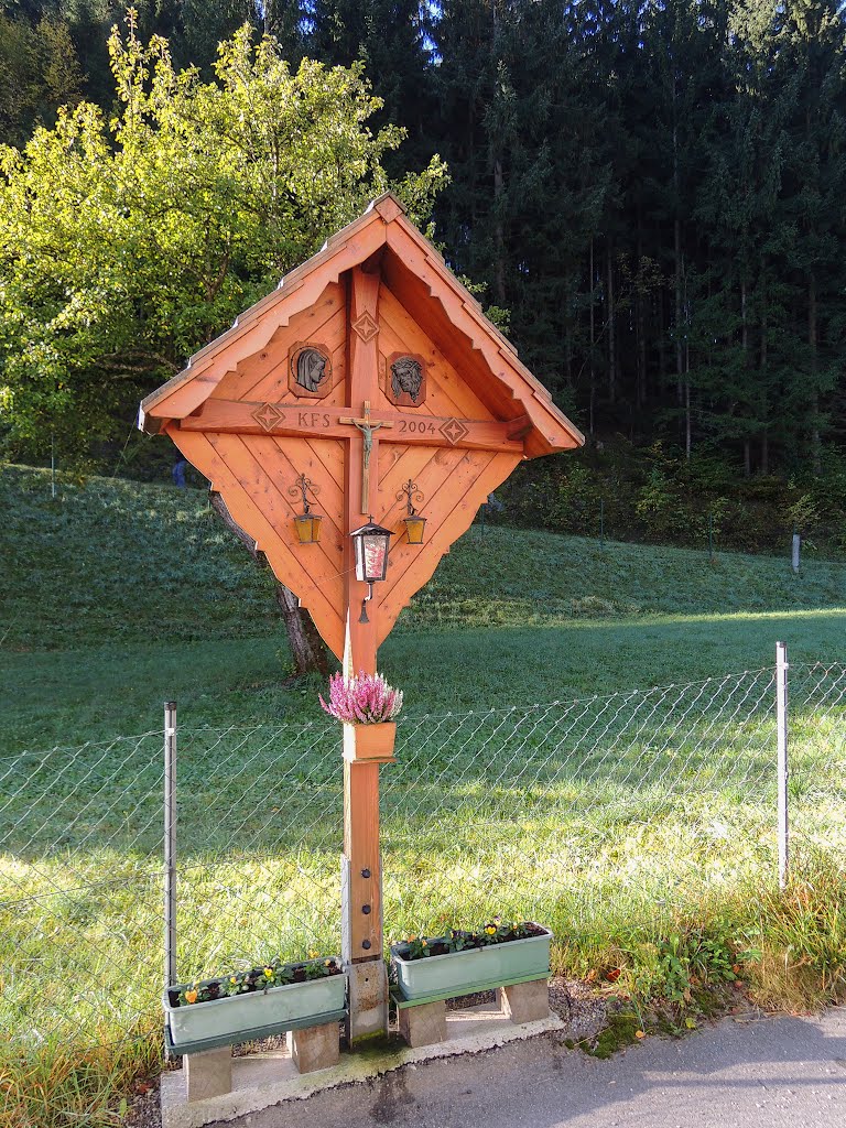 Wegkreuz in Kleinzell by Arnold Lengauer