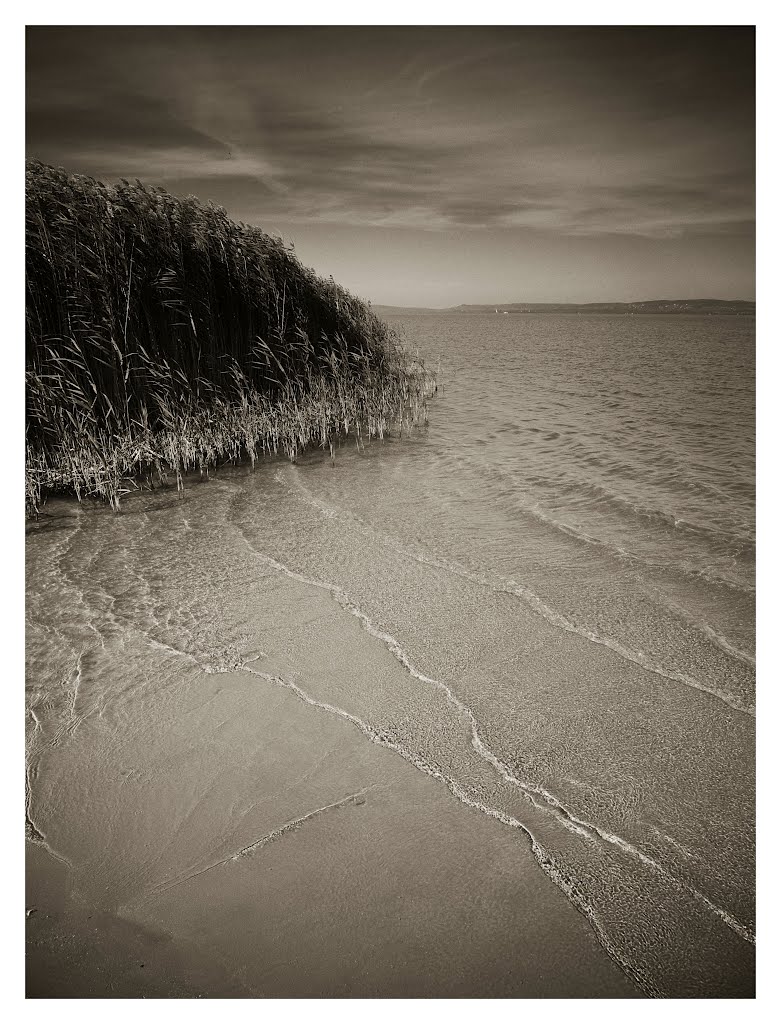 Balatonföldvár, Hungary by emzépé