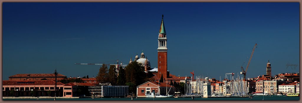 Rio dei Giardini Biennale, Venezia, Veneto, Italia by hjimmy schlüter