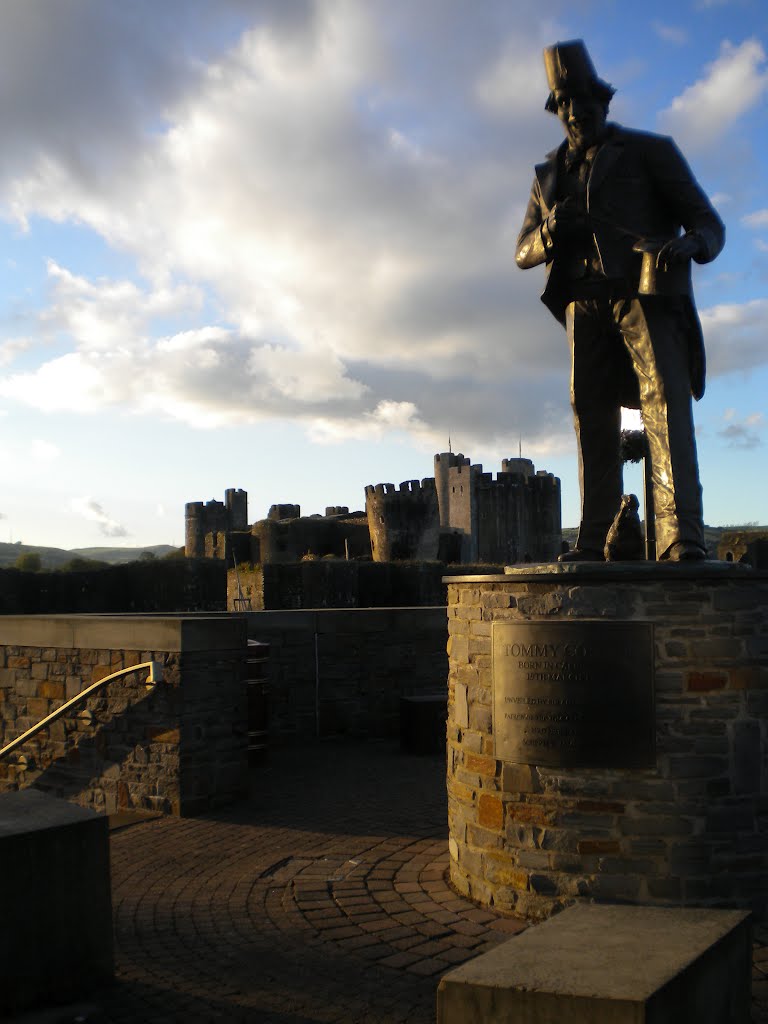 Tommy Cooper @ Caerphilly by David Owen