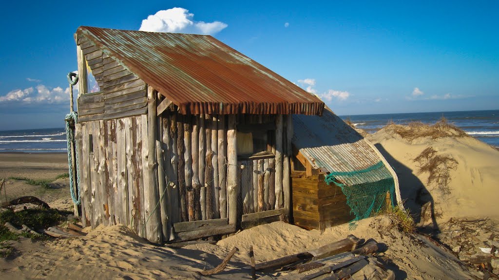 Rancho en la Costa by iriartin