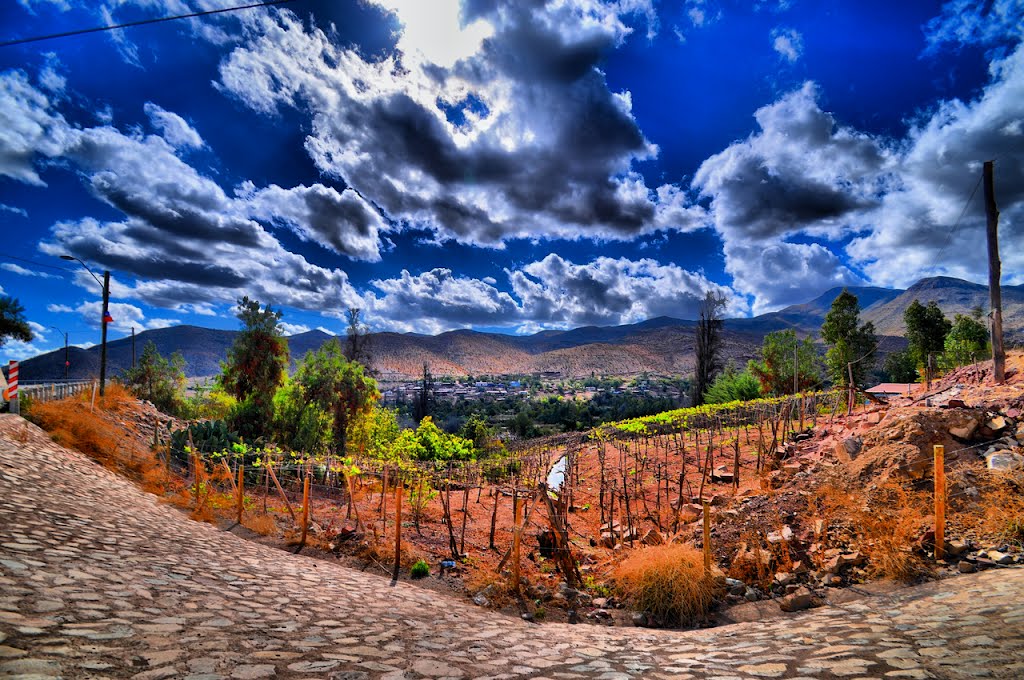 RIO HURTADO - San Pedro de Pichasca visto en HDR desde el camino by Pajarito Liwen