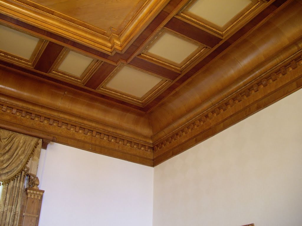 Ceiling of the room by Rumlin