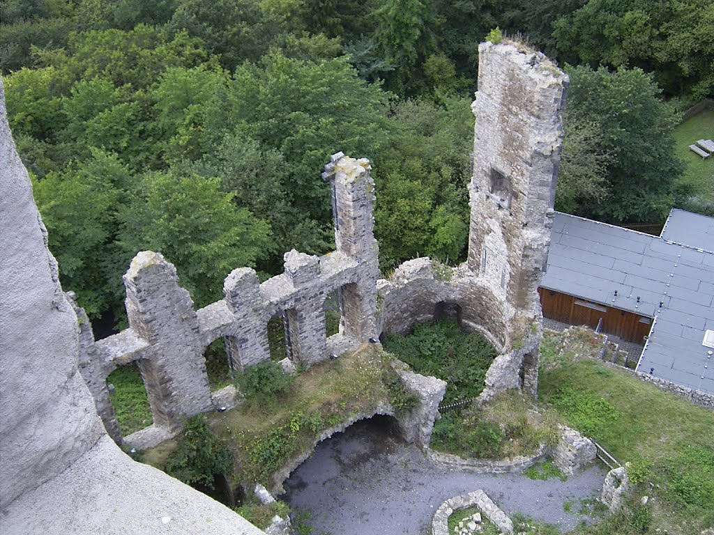 Burg Olbrück by deMicha