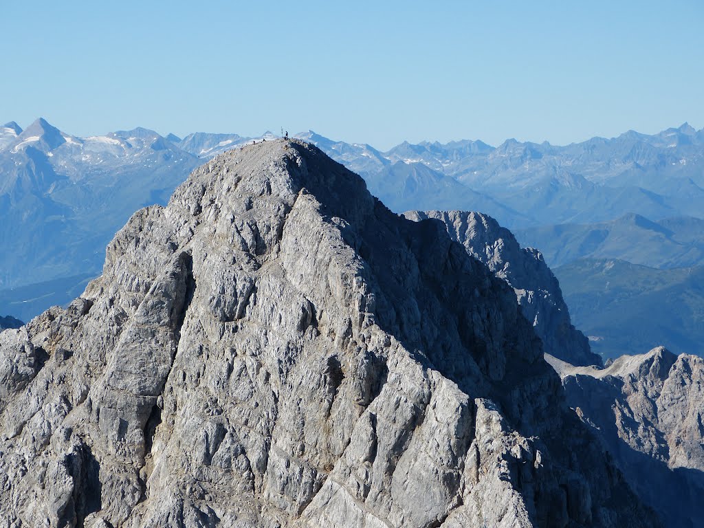 Watzmann - Blick vom Watzmanngrat zur Südspitze by Jörg Klein